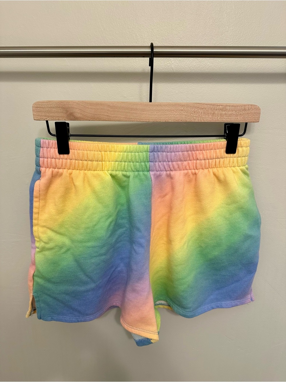 Colsie Rainbow Shorts Lounge Pajamas Pockets Medium